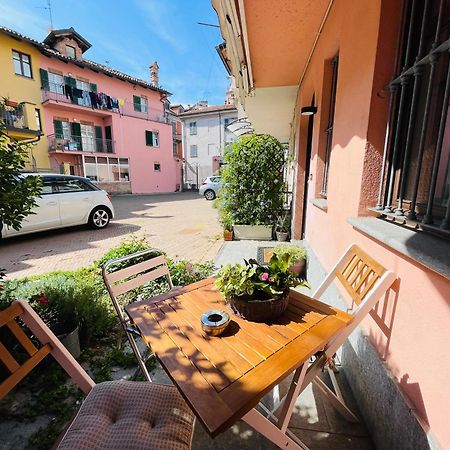 Casa Caroli, Charme E Comfort Nel Cuore Di Alba Exterior foto